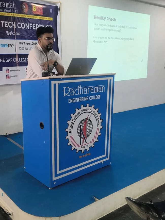 कंप्यूटर साइंस विद्यार्थियों को इंडस्ट्री-रेडी बनने के मिले महत्वपूर्ण सुझाव